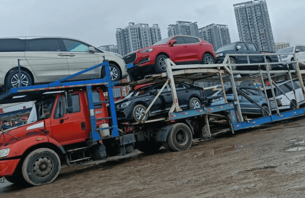 乌鲁木齐汽车托运到东莞快速可靠的服务保障